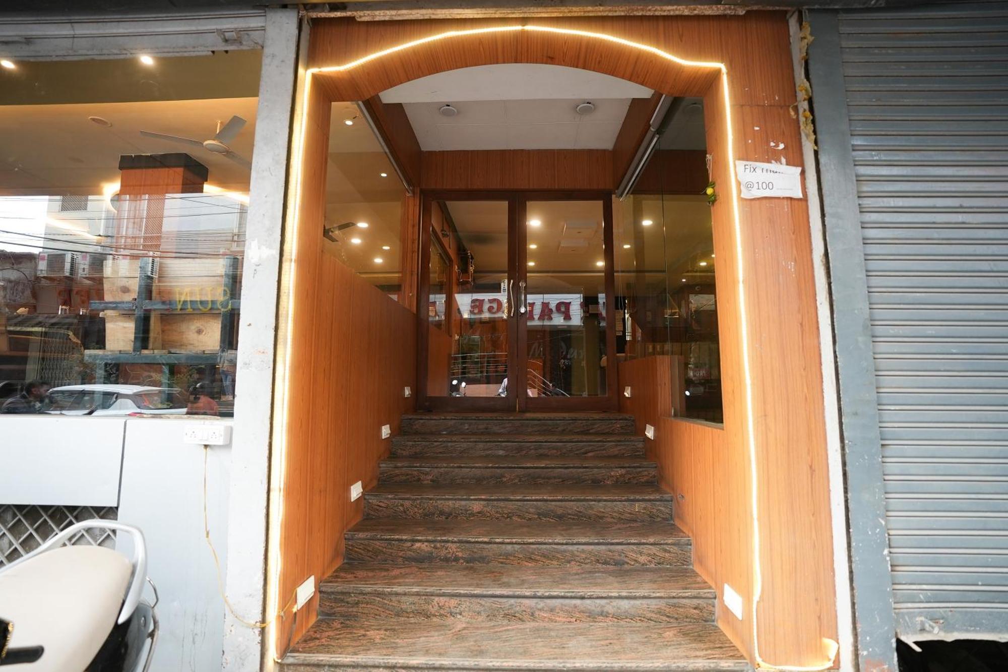 Hotel Madurai Near Central Bus Stand, Udaipur Bagian luar foto